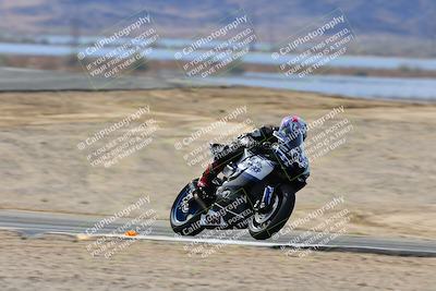 media/Feb-07-2025-CVMA Friday Practice (Fri) [[7034960ba2]]/2-Racer 2/Session 3 (Turn 8)/